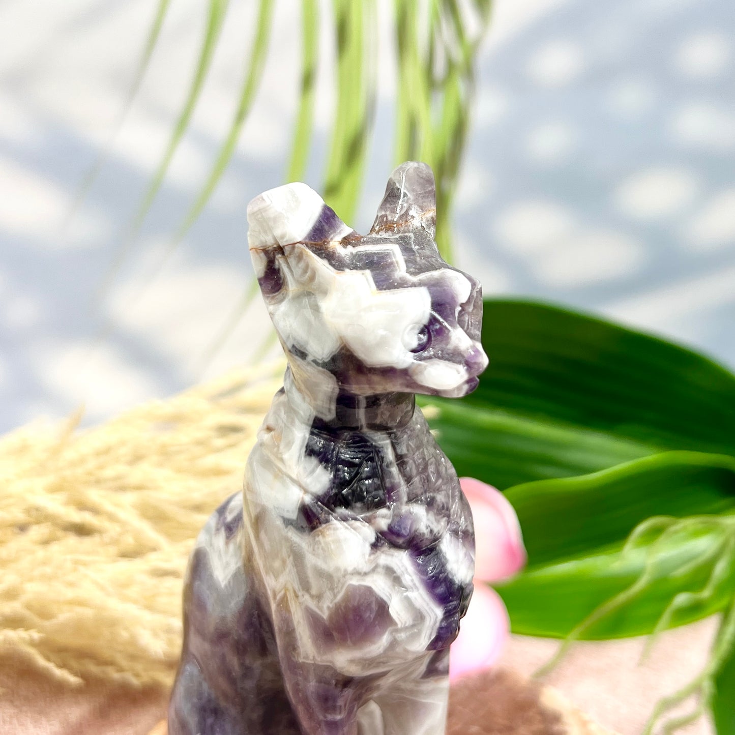 Chevron Dream Amethyst Egyptian Cat Healing Crystal Ancient Animal Carving 480g