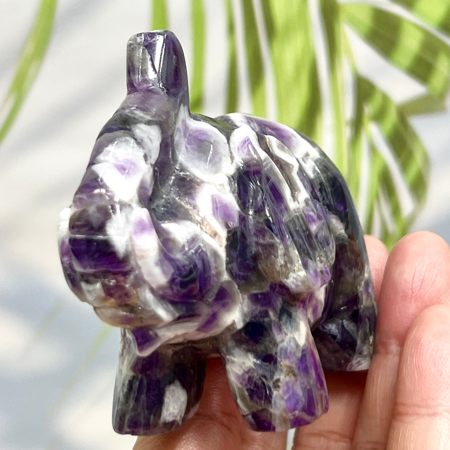 Chevron Dream Amethyst Healing Elephant Crystal Animal Carving 255g