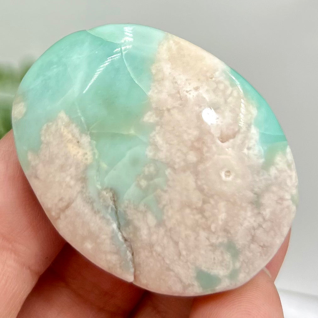 Green Flower Agate Sakura Rare Palm Stone Meditation Crystal 32g
