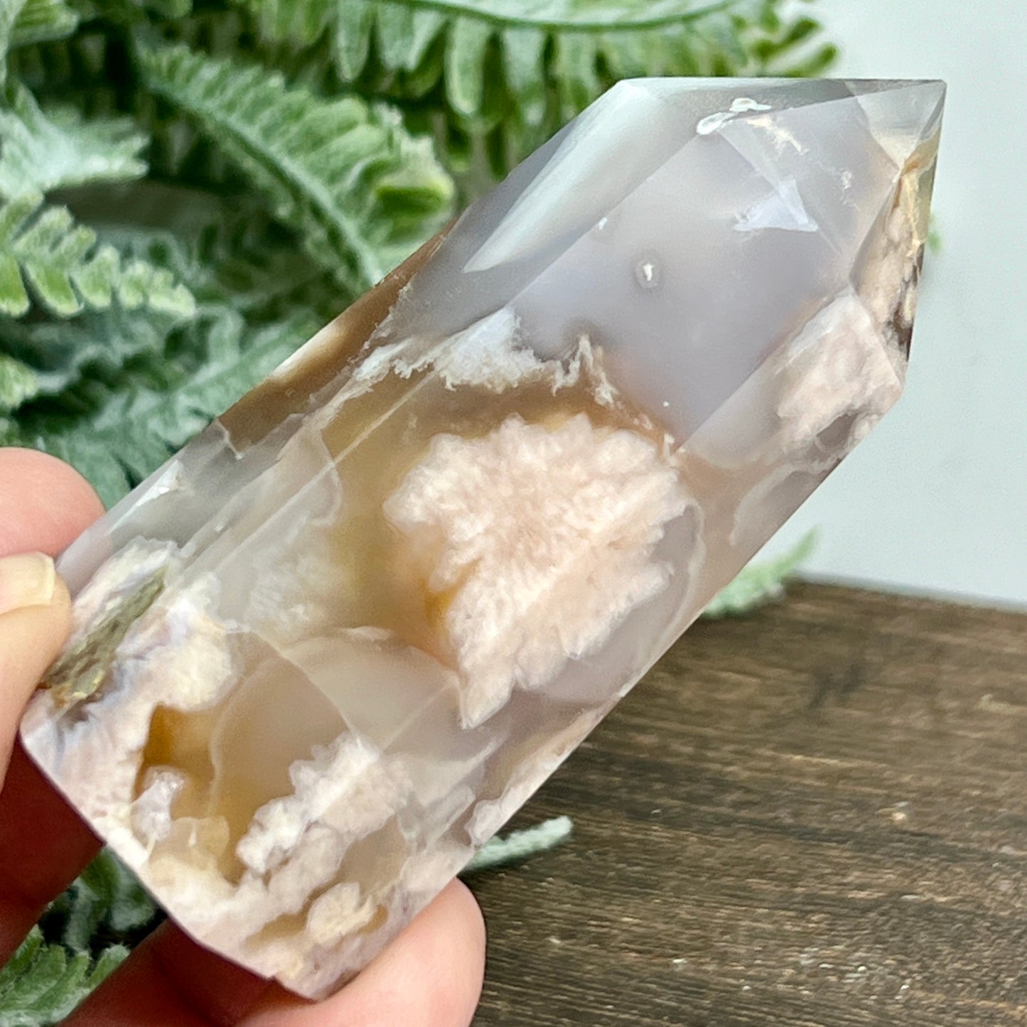 Flower Agate Tower Healing Crystal Generator 136g 77mm