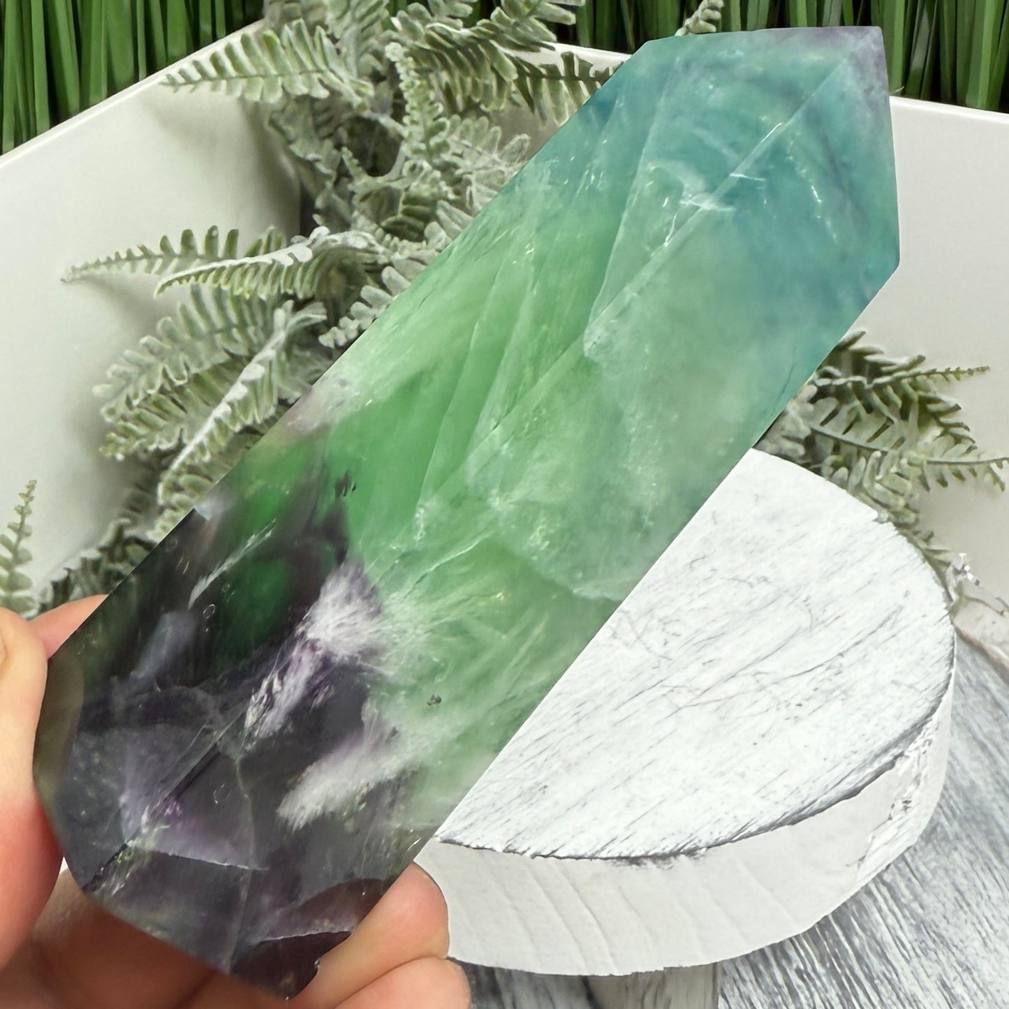 Snowflake Feather Fluorite Tower Healing Crystal Generator 195g 104mm