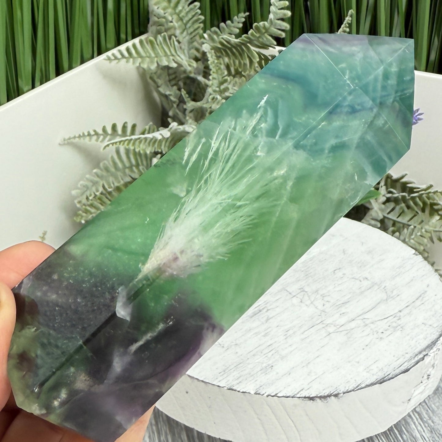 Snowflake Feather Fluorite Tower Healing Crystal Generator 195g 104mm