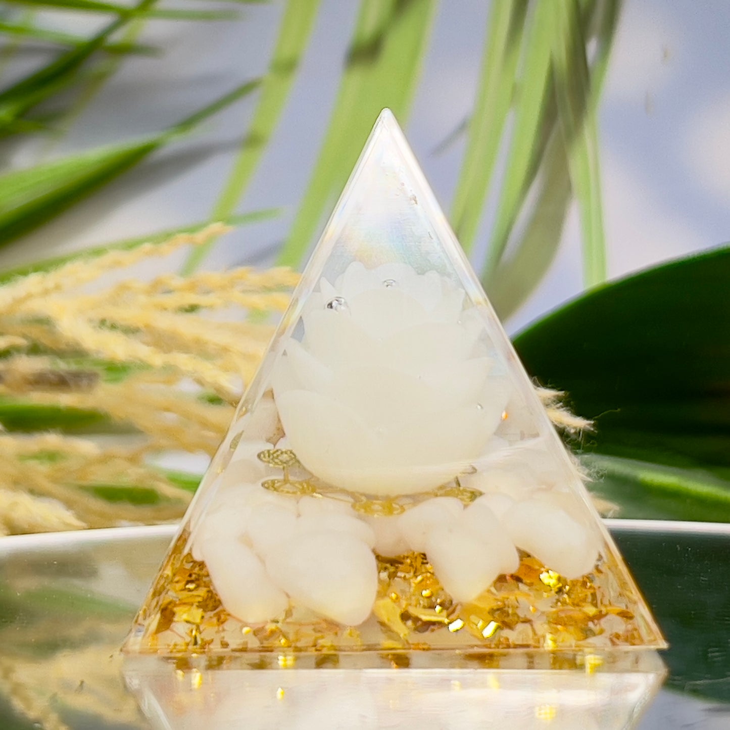 Selenite Lotus Flower Crystal Orgonite Pyramid Chakra Energy Gemstones