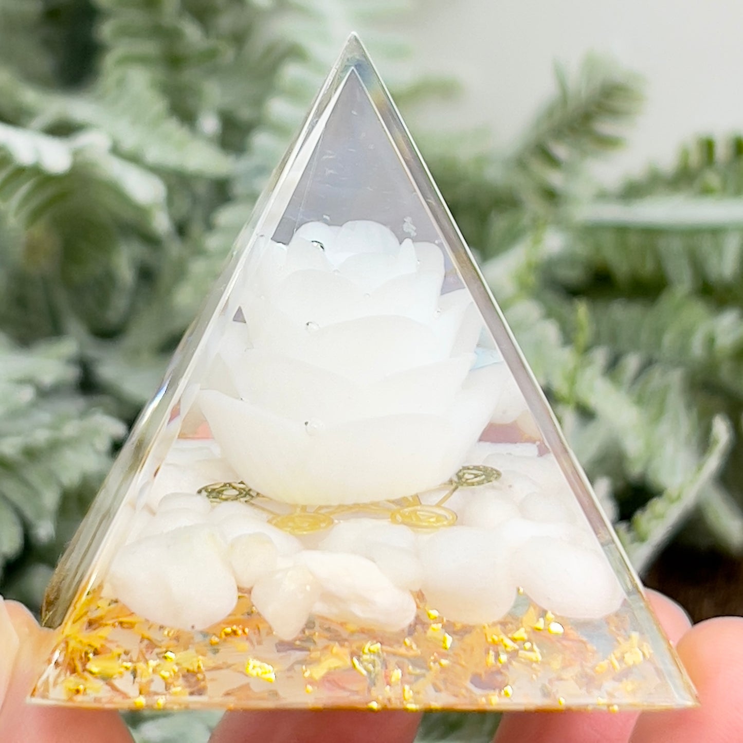 Selenite Lotus Flower Crystal Orgonite Pyramid Chakra Energy Gemstones