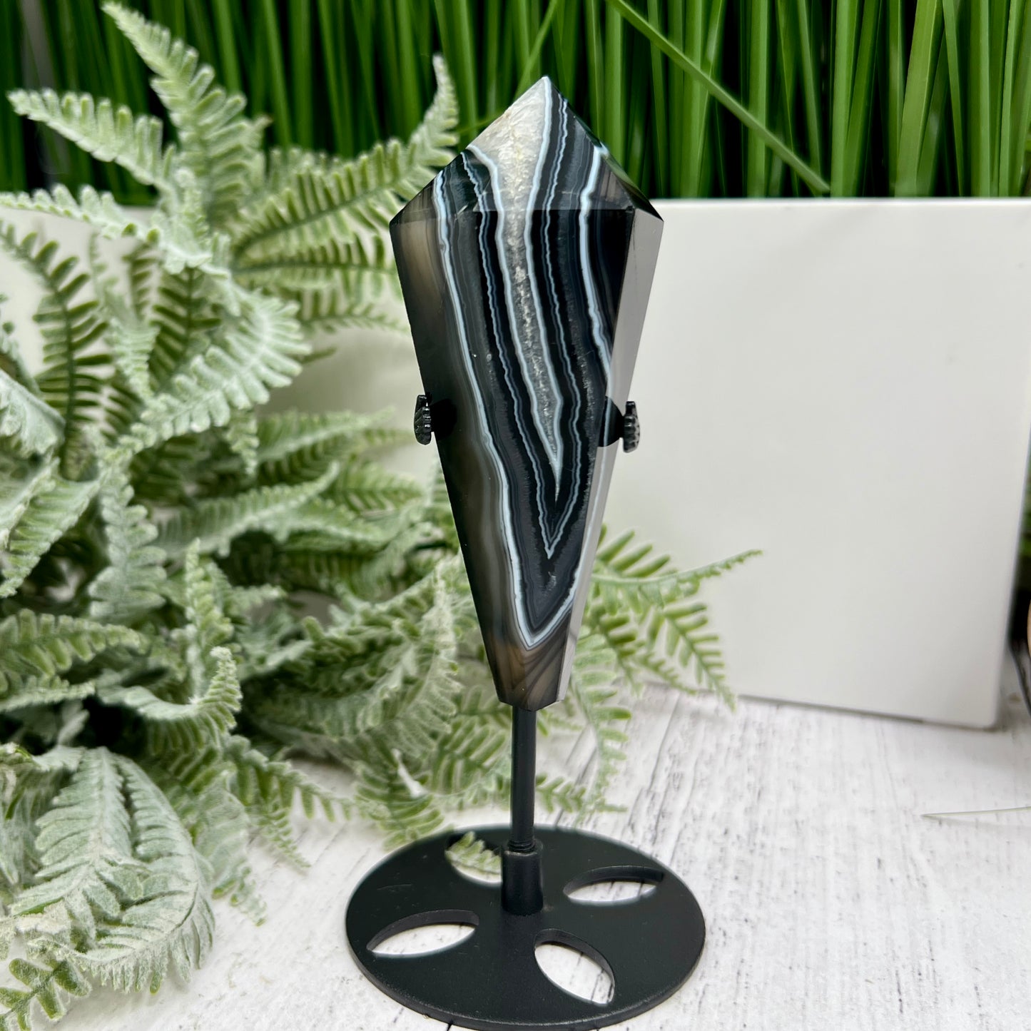 Black Agate Quartz Wand with Stand Healing Crystal Carving 137g 102mm