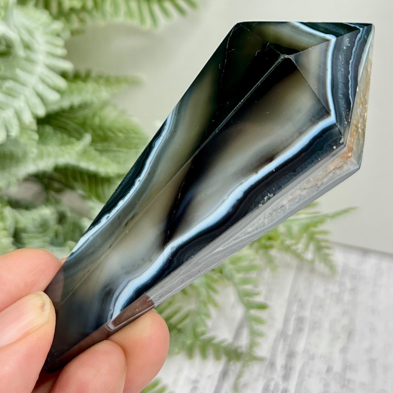 Black Agate Quartz Wand with Stand Healing Crystal Carving 137g 102mm