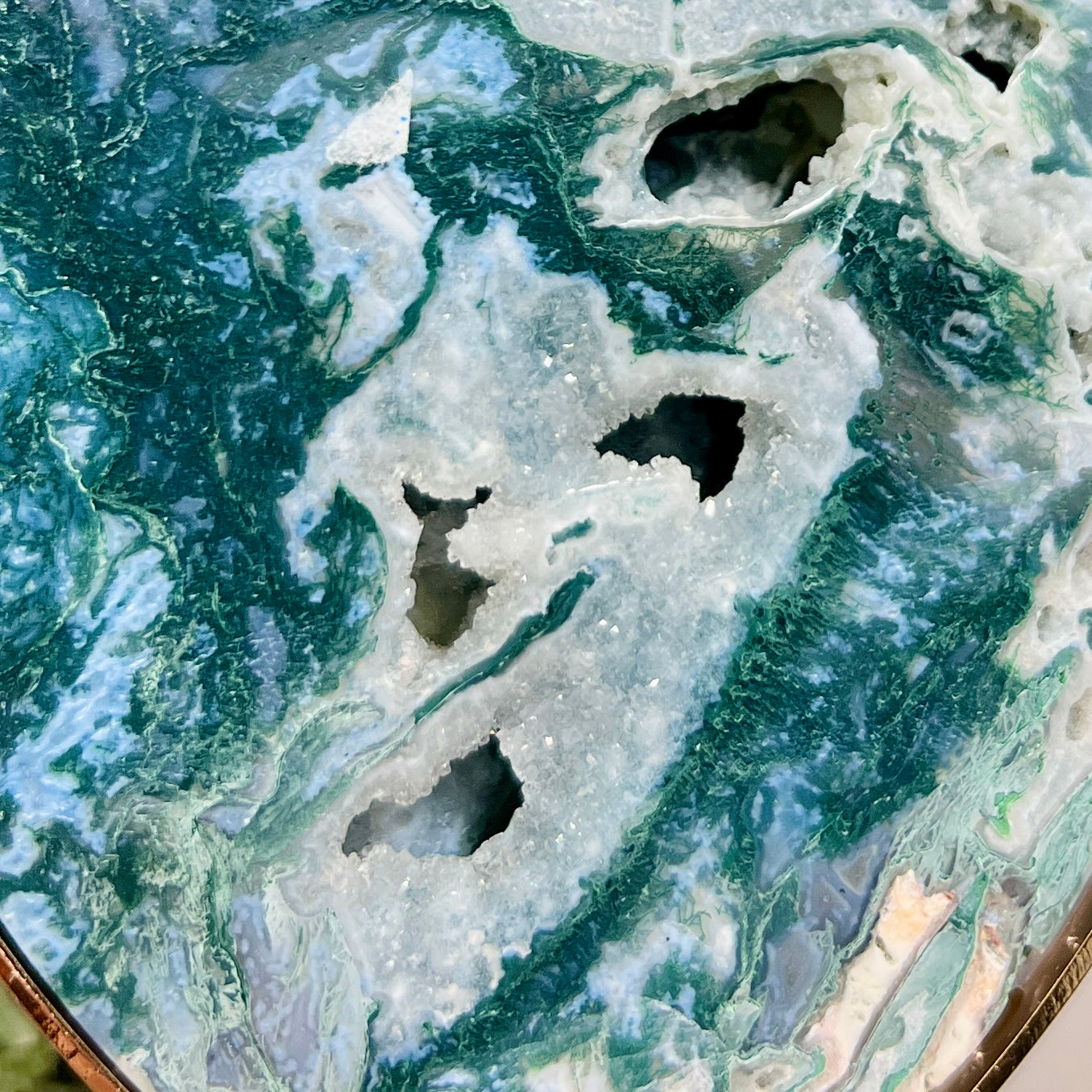Moss Agate Heart Lamp Crystal Carving Two Colour Settings