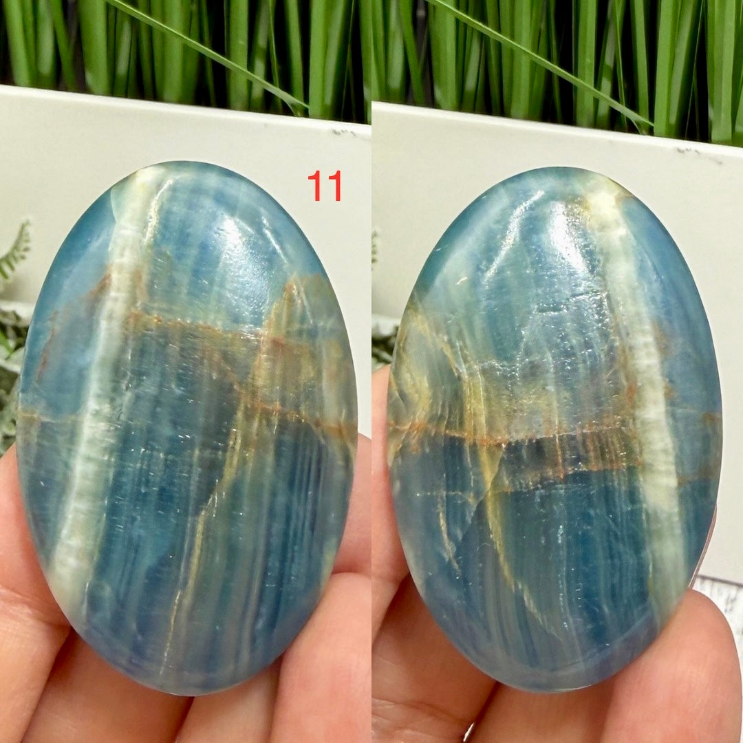 Blue Onyx Palm Stones Worry Meditation Crystal YOU CHOOSE