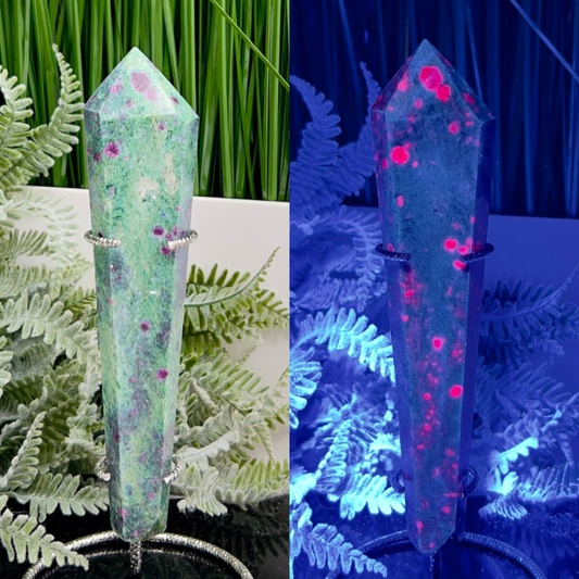 Ruby in Fuchsite UV Reactive Crystal Wand in Stand Generator 282g 170mm