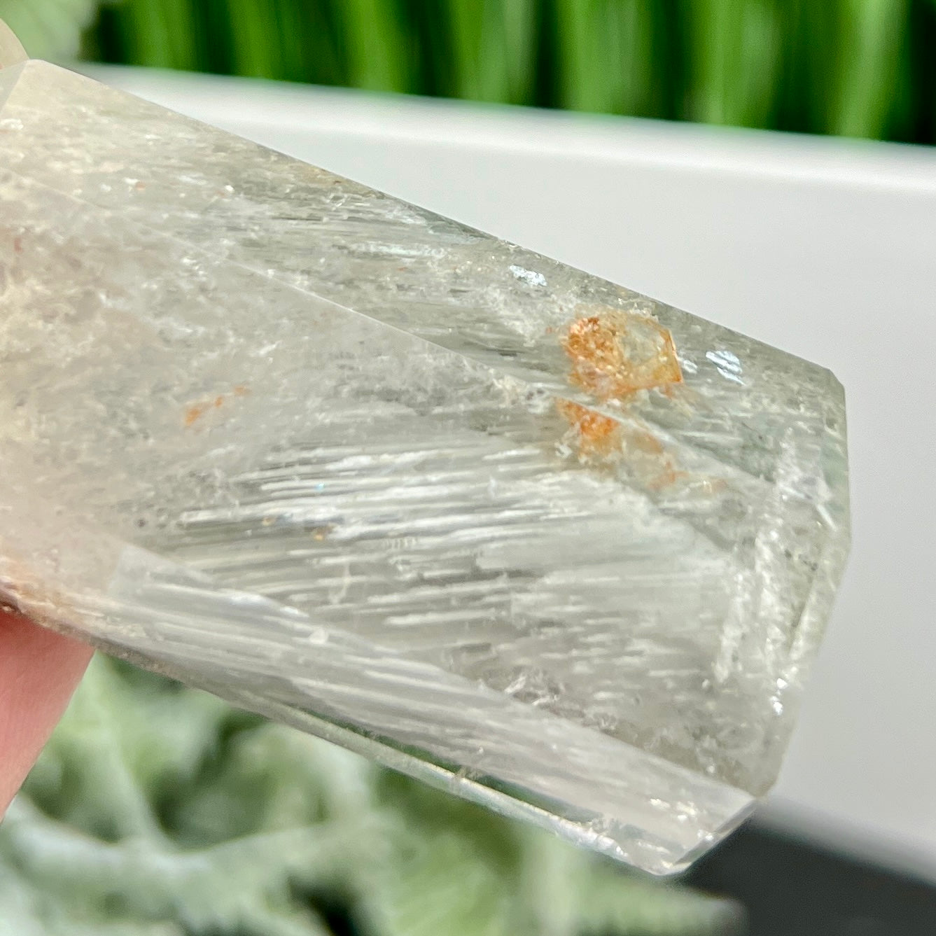 Lodolite Garden Scenic Quartz Tower Point Natural Crystal Generator 72g 63mm