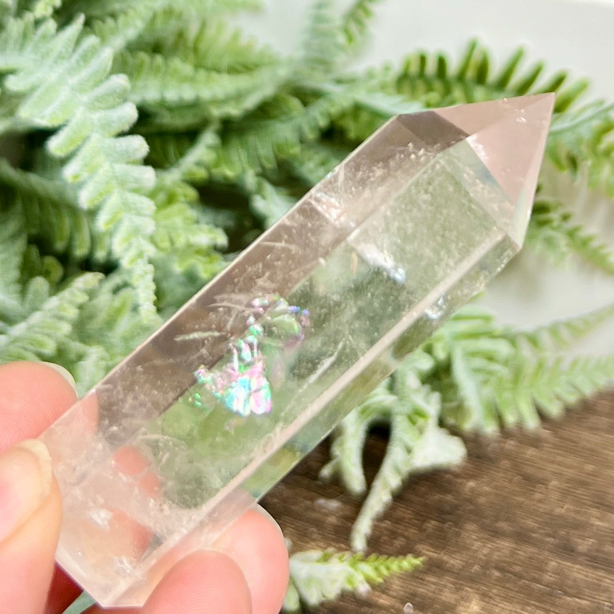 Clear Quartz Tower Top Quality Crystal Generator 60g 75mm