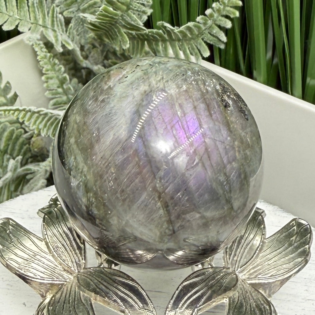 Labradorite Purple Sphere Healing Crystal Ball Flashy Gemstone 170g 48mm