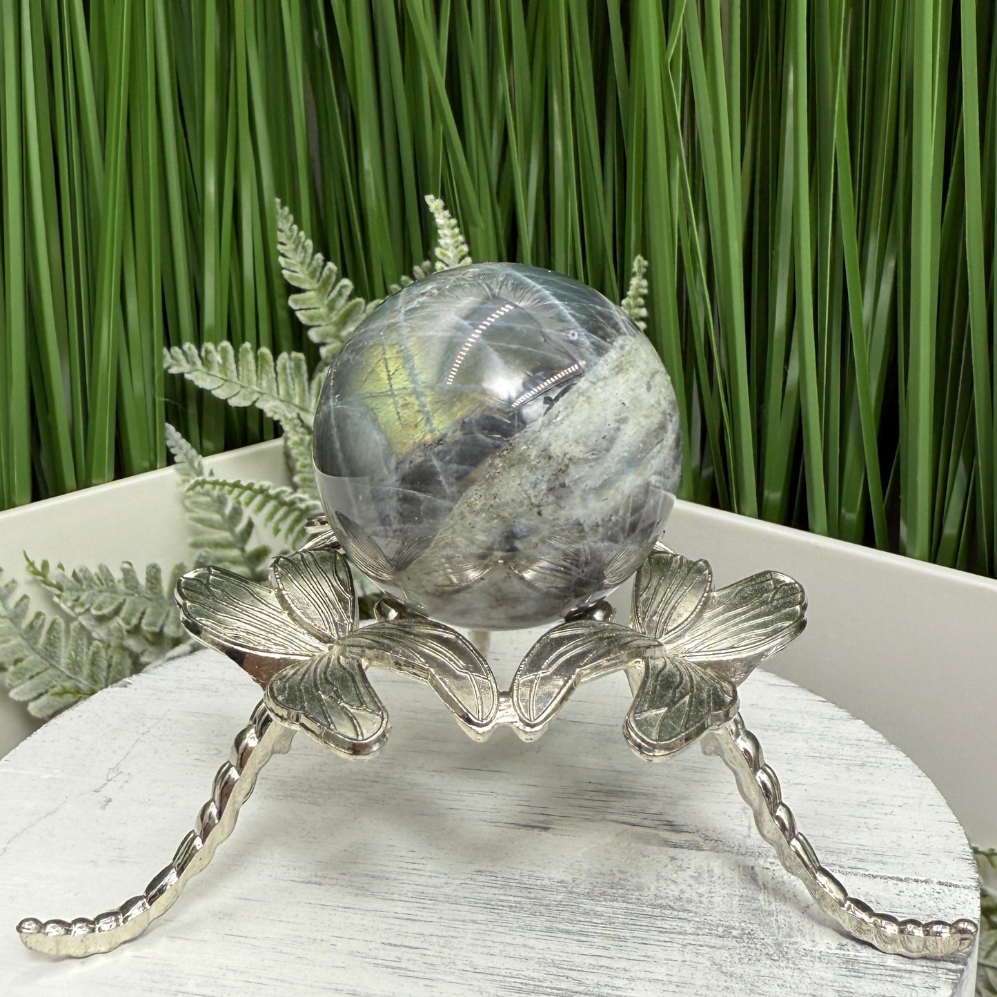 Labradorite Sphere Healing Crystal Ball Flashy Gemstone 112g 43mm