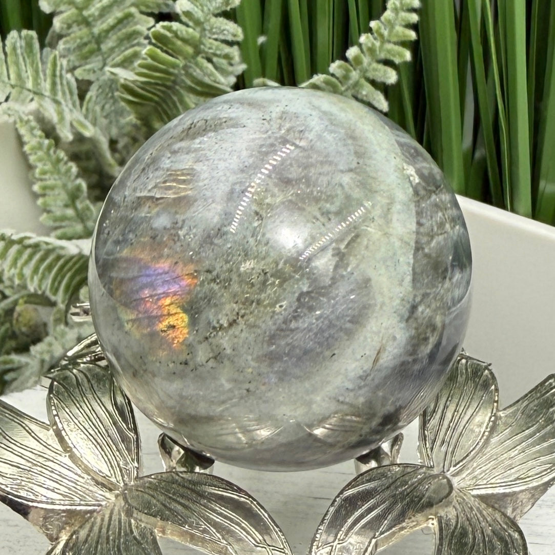 Labradorite Sphere Healing Crystal Ball Flashy Gemstone 112g 43mm
