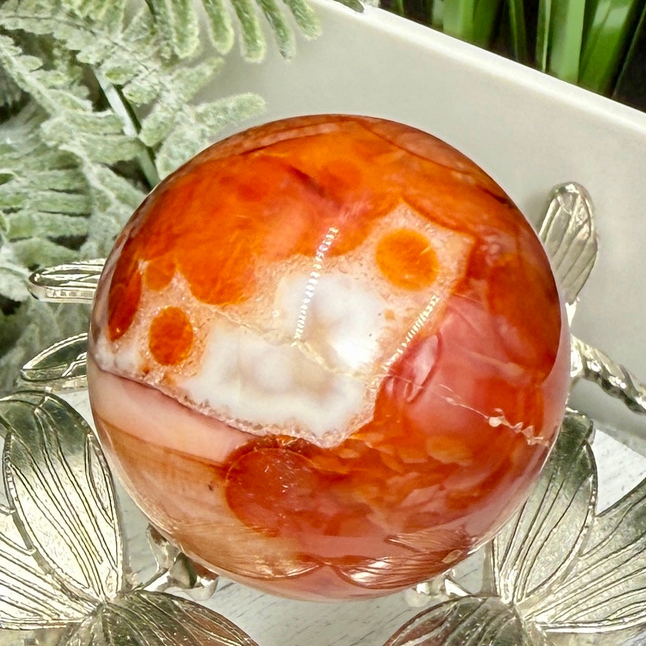 Carnelian in Orca Agate Quartz Sphere Healing Crystal Ball 81g 40mm