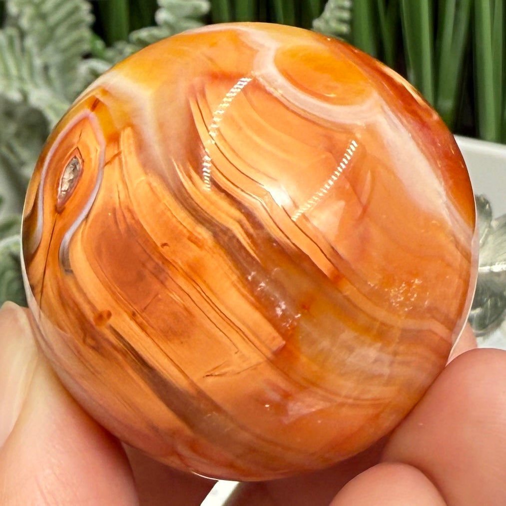 Carnelian in Orca Agate Sphere Healing Crystal Ball 90g 41mm