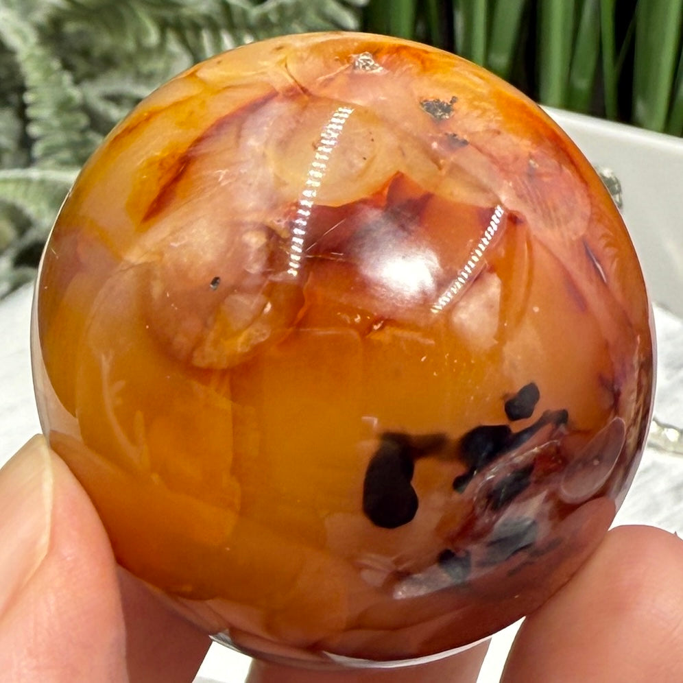 Carnelian in Orca Agate Sphere Healing Crystal Ball 107g 43mm