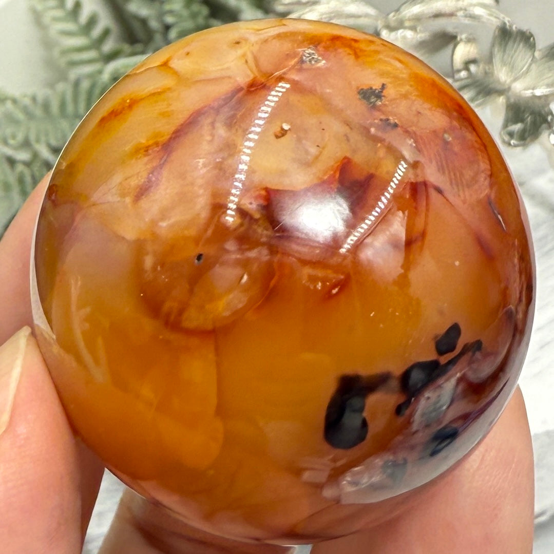Carnelian in Orca Agate Sphere Healing Crystal Ball 107g 43mm