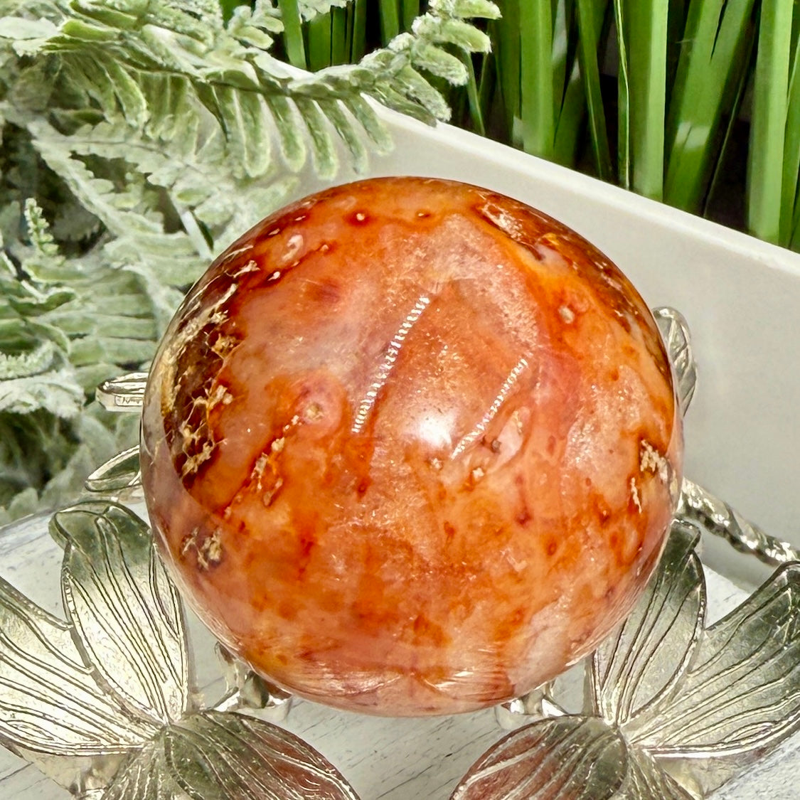 Carnelian with Quartz Sphere Healing Crystal Ball 102g 42mm