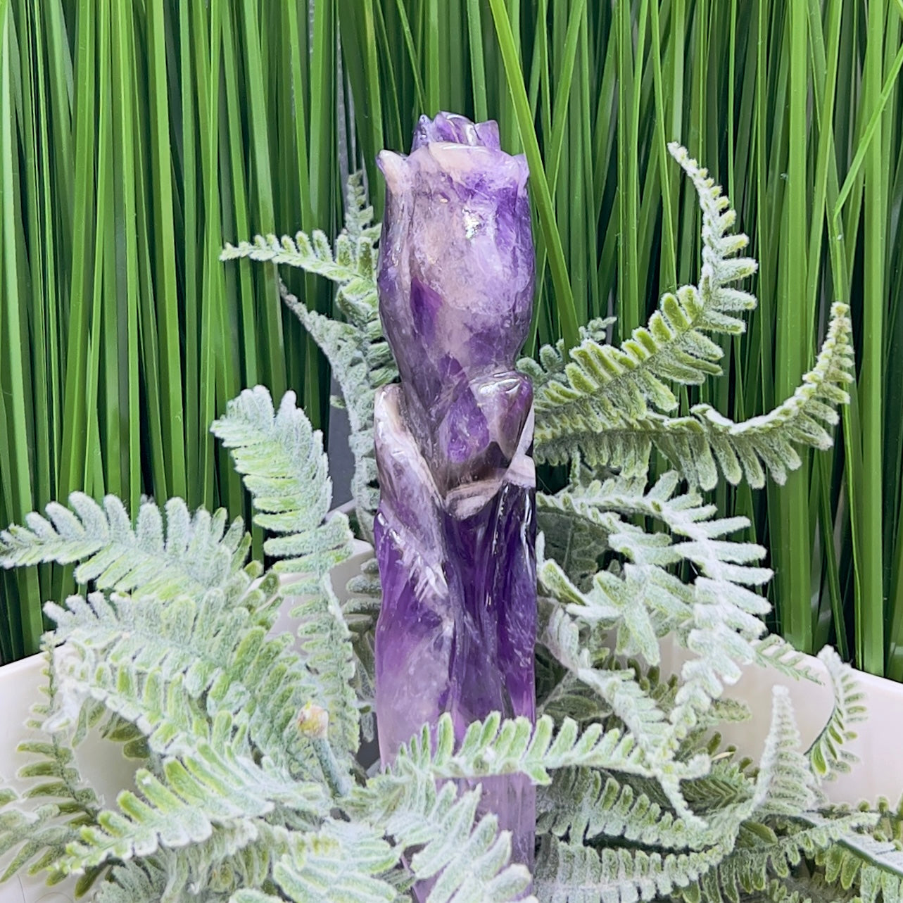Chevron Dream Amethyst Rose Flower Crystal Carving 190g 201mm