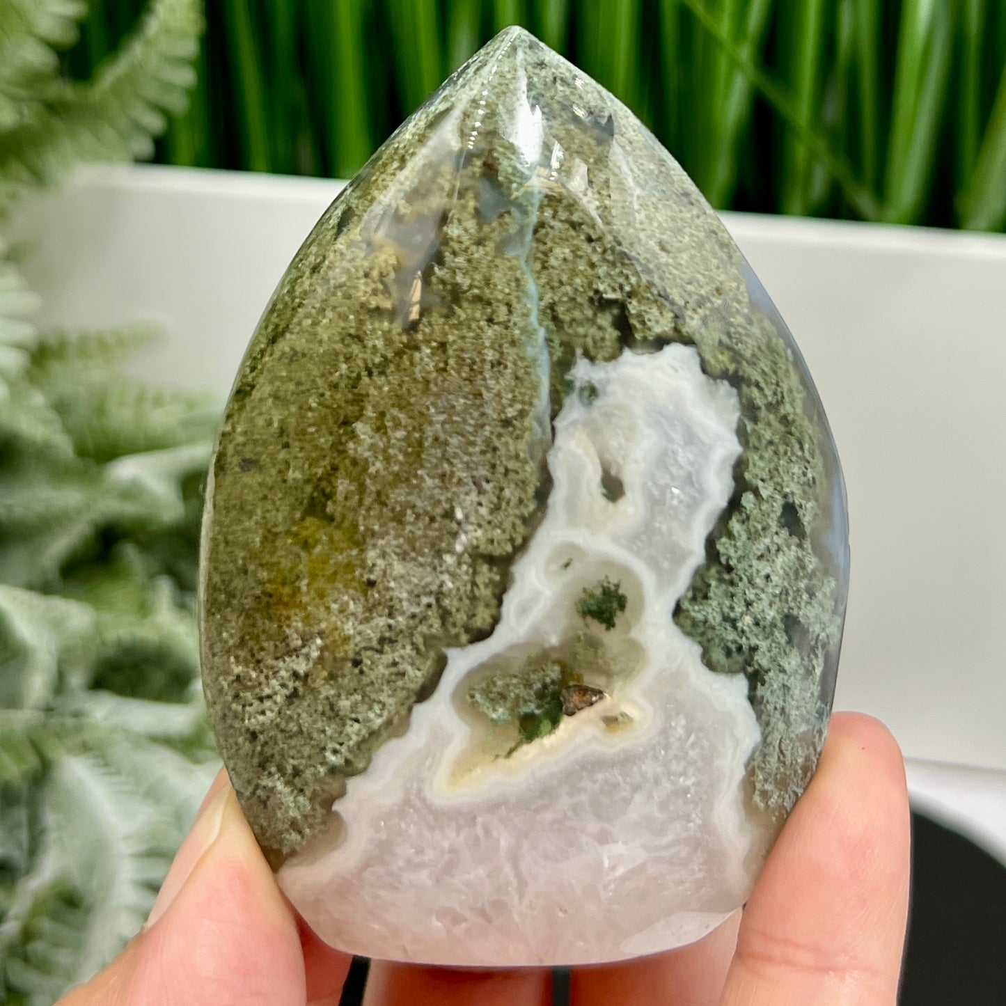 Moss Agate Quartz Druzy Flame High Quality Crystal 176g 82mm