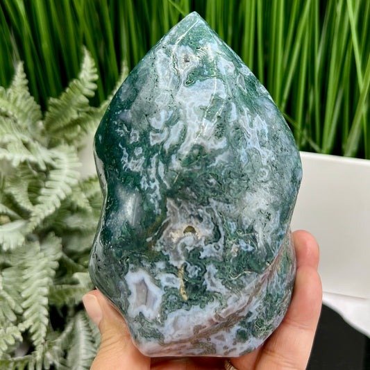 Moss Agate Druzy Flame Crystal Carving 920g