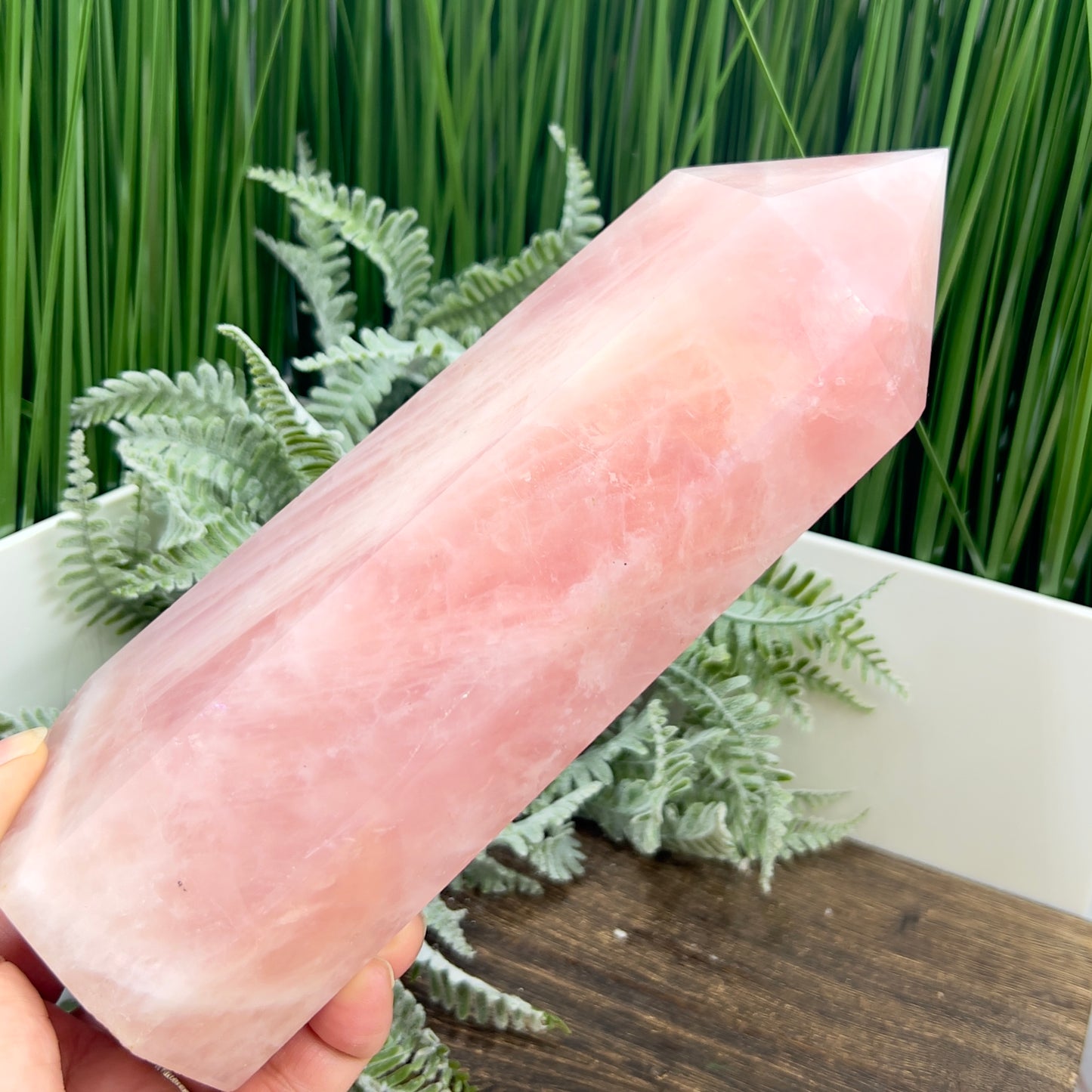 Rose Quartz Tower Healing Crystal Generator 1610g