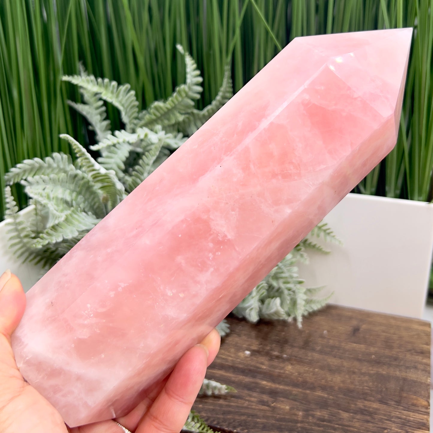 Rose Quartz Tower Healing Crystal Generator 1610g