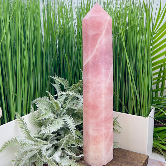 Rose Quartz Huge Tower Translucent Healing Crystal Generator 2562g 365mm