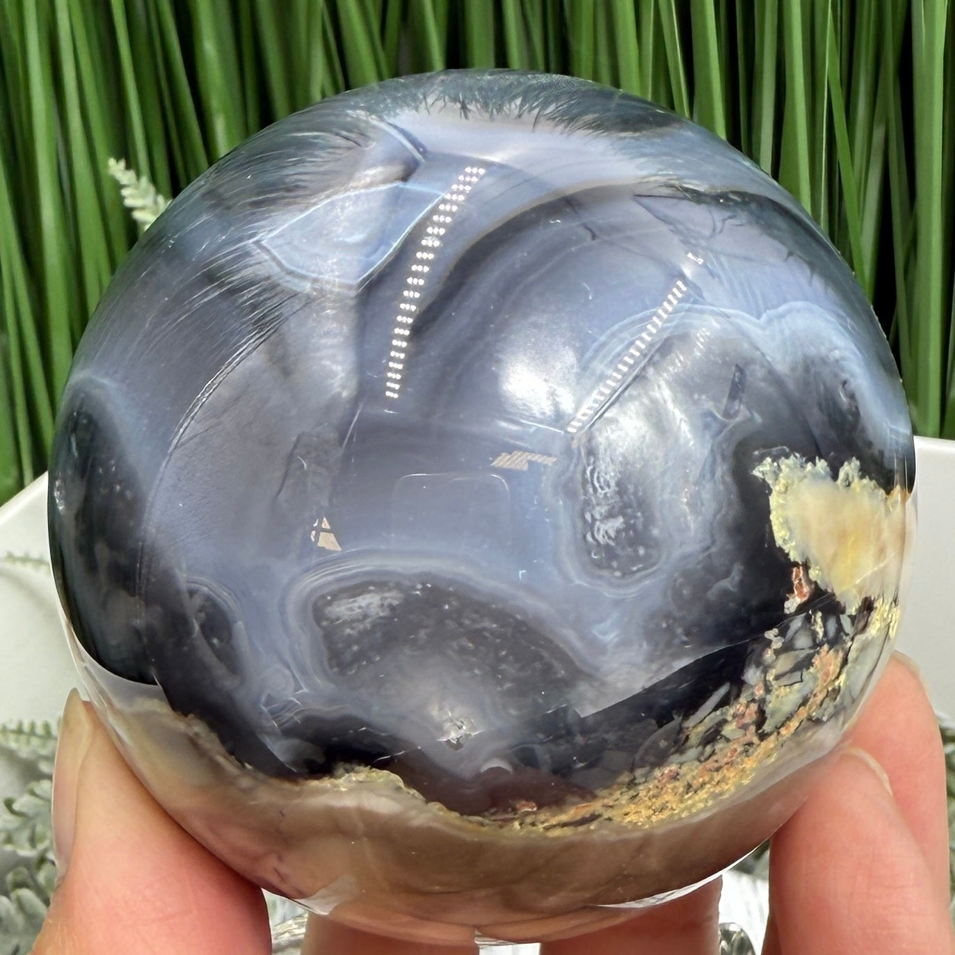 Volcanic Agate Quartz Sphere UV Reactive Crystal Ball 528g 73mm