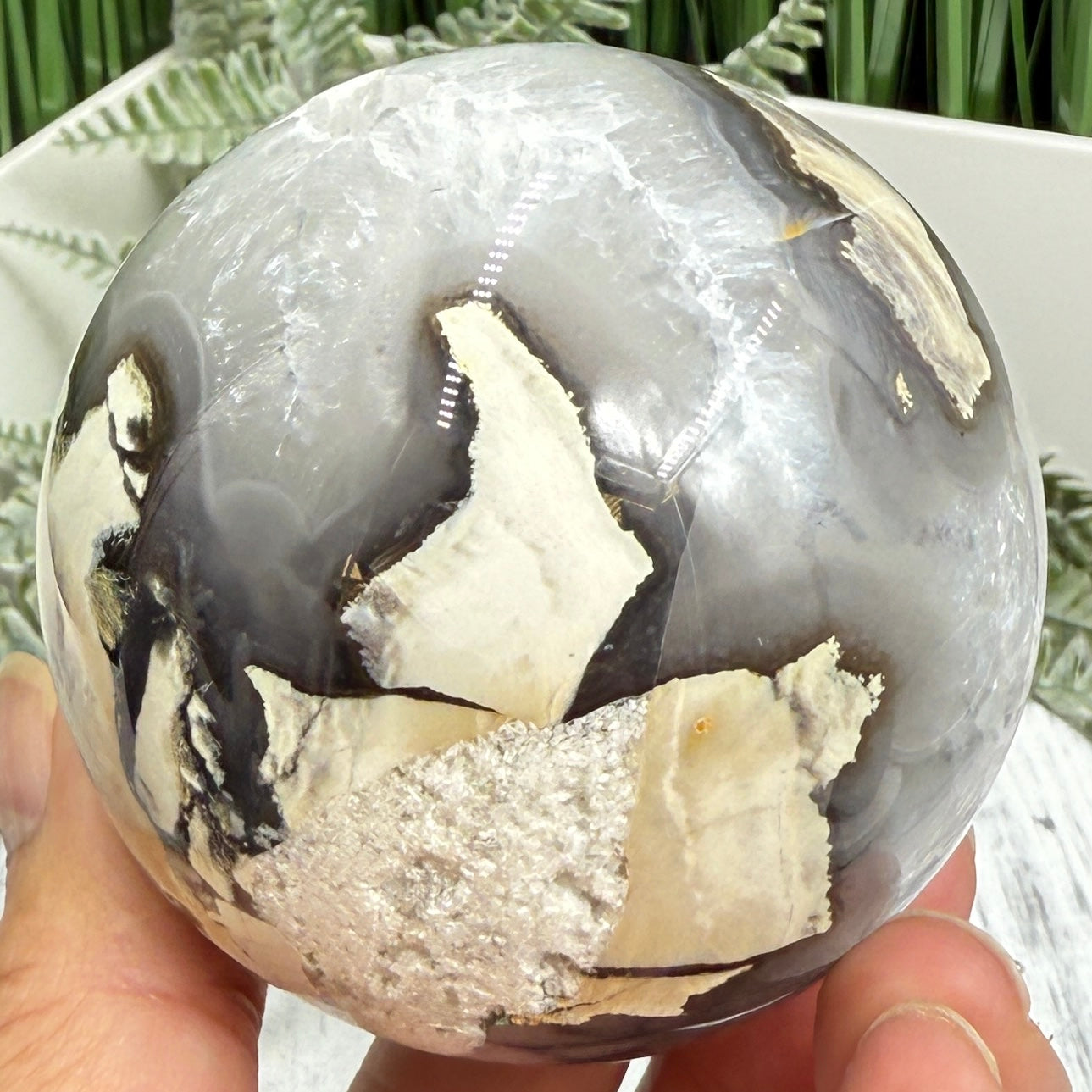 Volcanic Agate Quartz Sphere UV Reactive Crystal Ball 425g 68mm