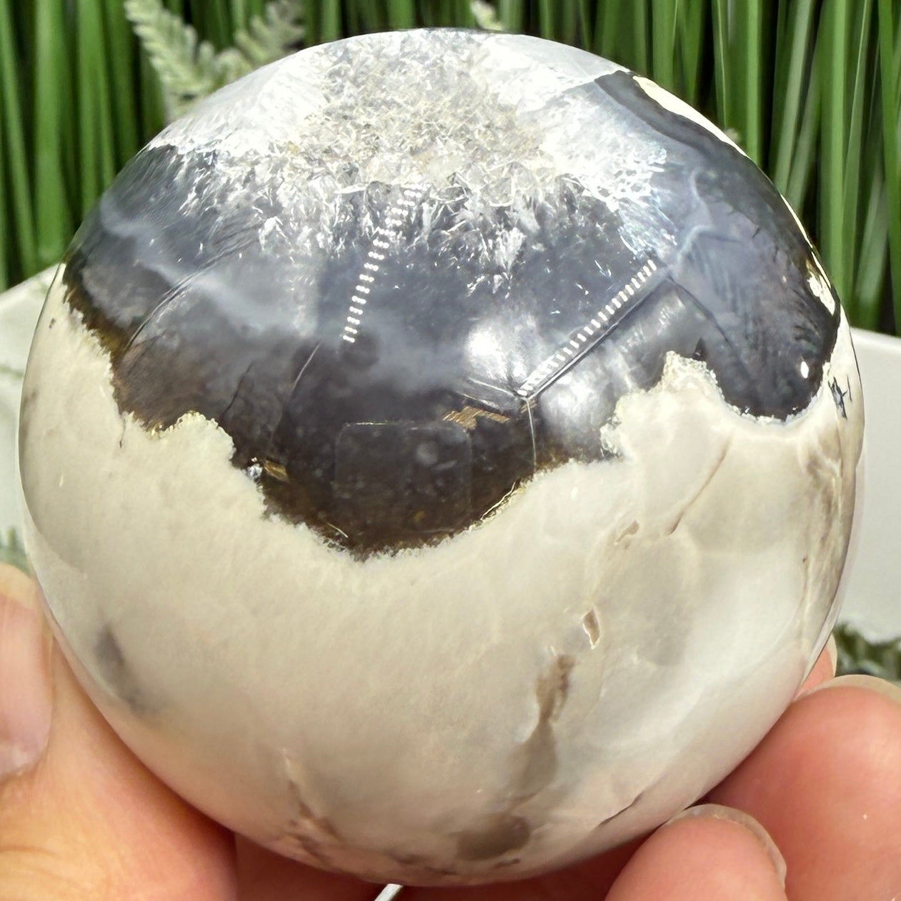 Volcanic Agate Quartz Sphere UV Reactive Crystal Ball 226g 56mm