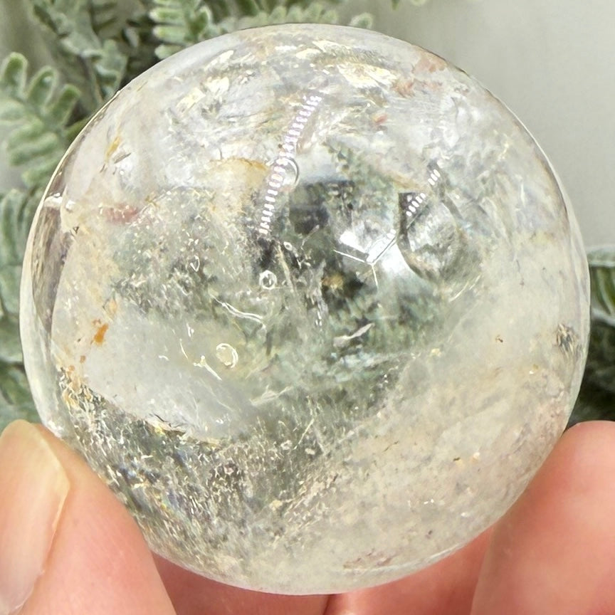 Clear Quartz Sphere Crystal Ball 98g 41mm