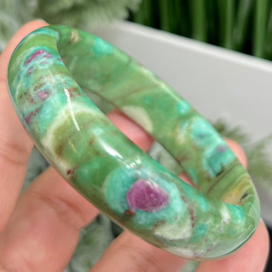 Ruby in Fuchsite Bangle UV Reactive Wearable Crystal 57mm Diameter