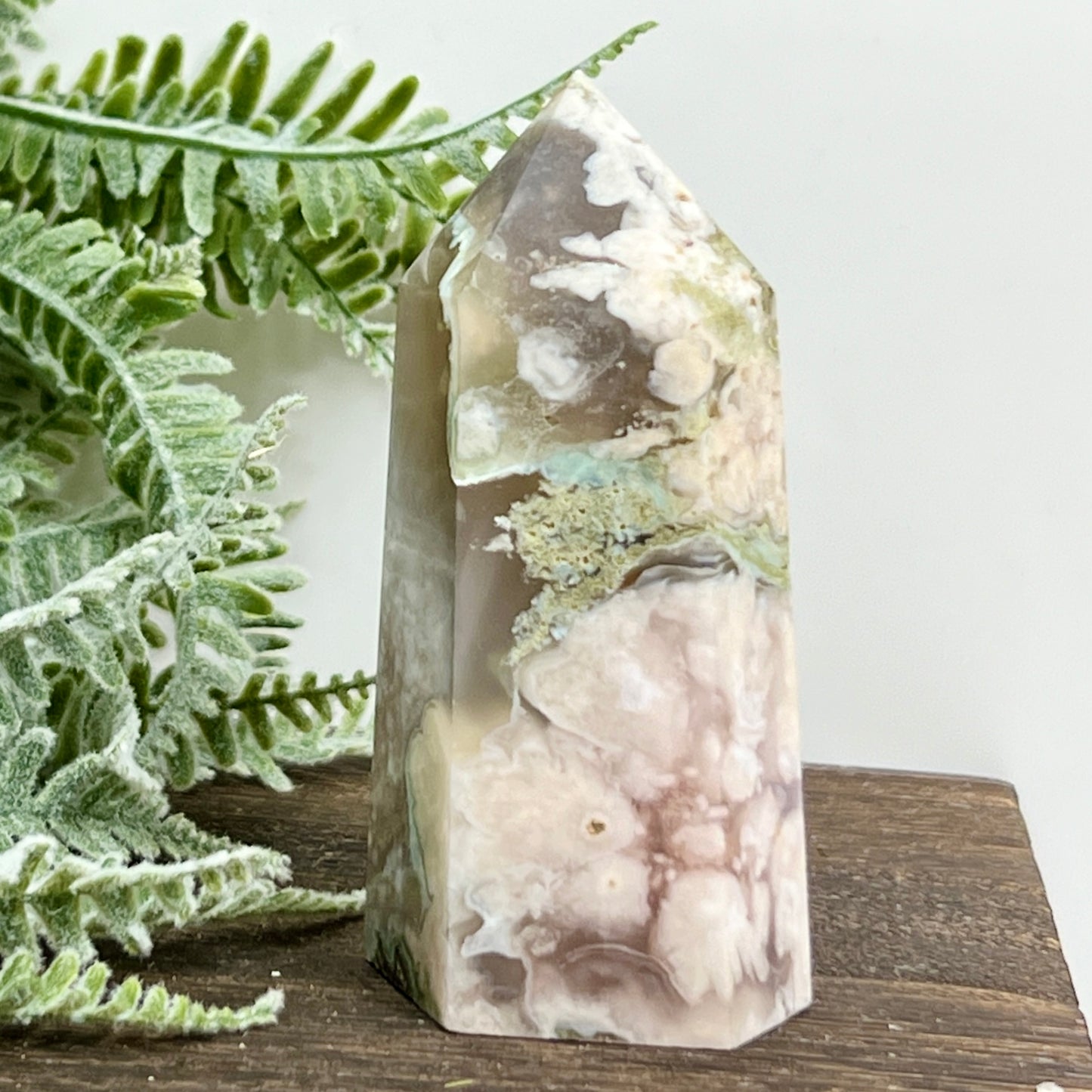 Flower Agate Tower Healing Crystal Generator 171g 82mm