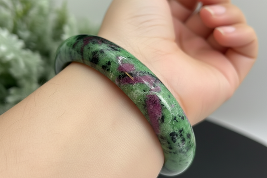 Ruby in Zoisite Bangle UV Reactive Gemstone Jewellery Crystal 60mm Diameter