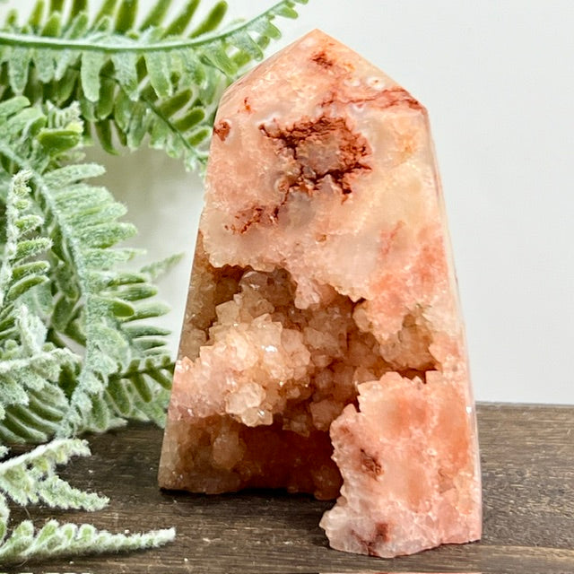 Agate Pink Tower Geode Sparkly Healing Crystal Generator 141g