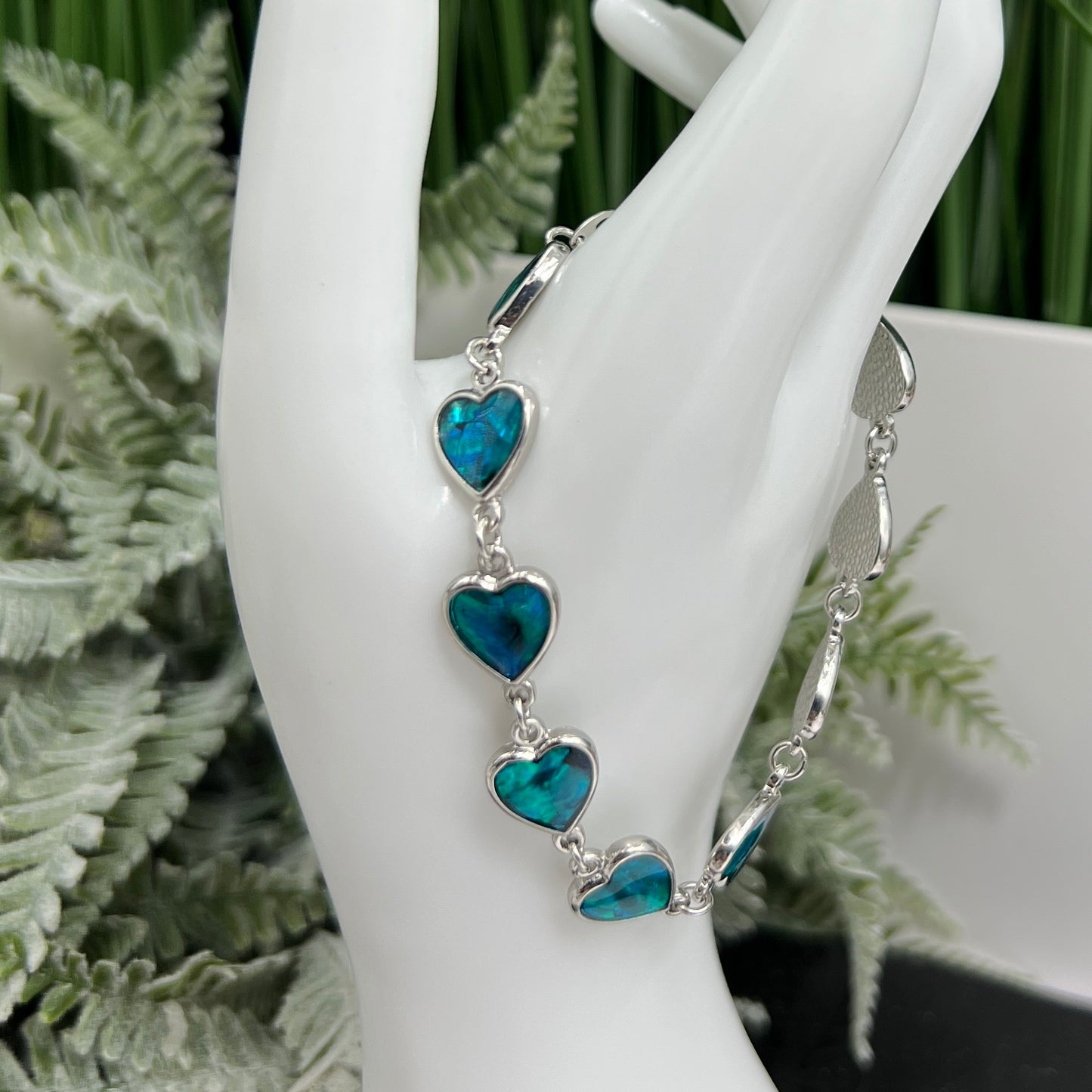 Abalone Shell Heart Shaped Bracelet Wearable Crystals Gemstones 20cm