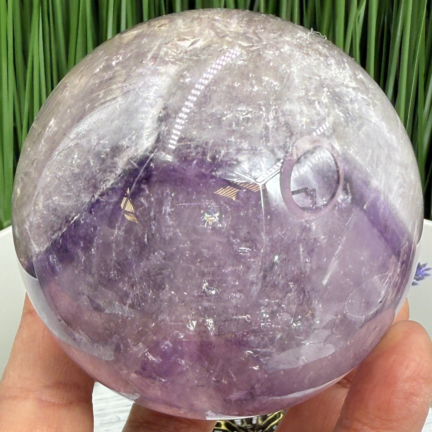 Amethyst Quartz Sphere Natural Stone for Spirituality High Quality Crystal Ball 621g 76mm