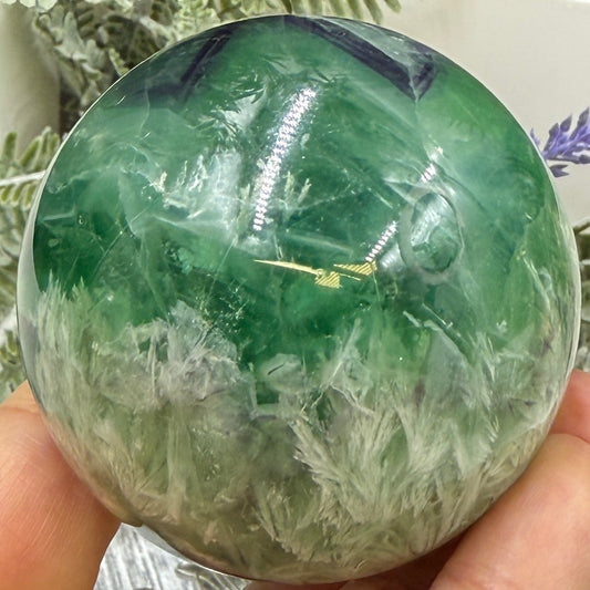 Snowflake Feather Fluorite Sphere Healing Crystal Ball 393g 62mm
