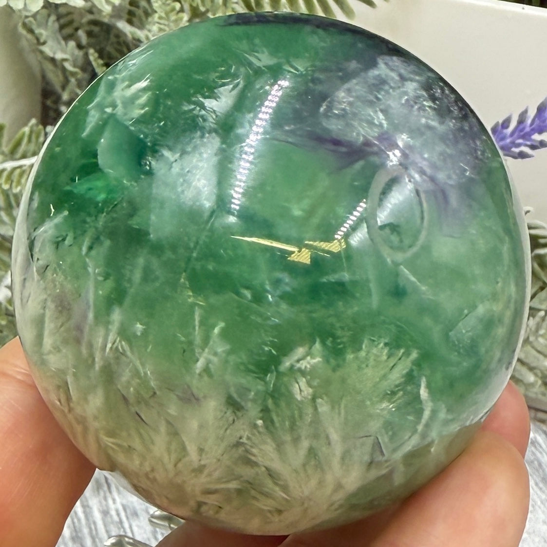 Snowflake Feather Fluorite Sphere Healing Crystal Ball 393g 62mm