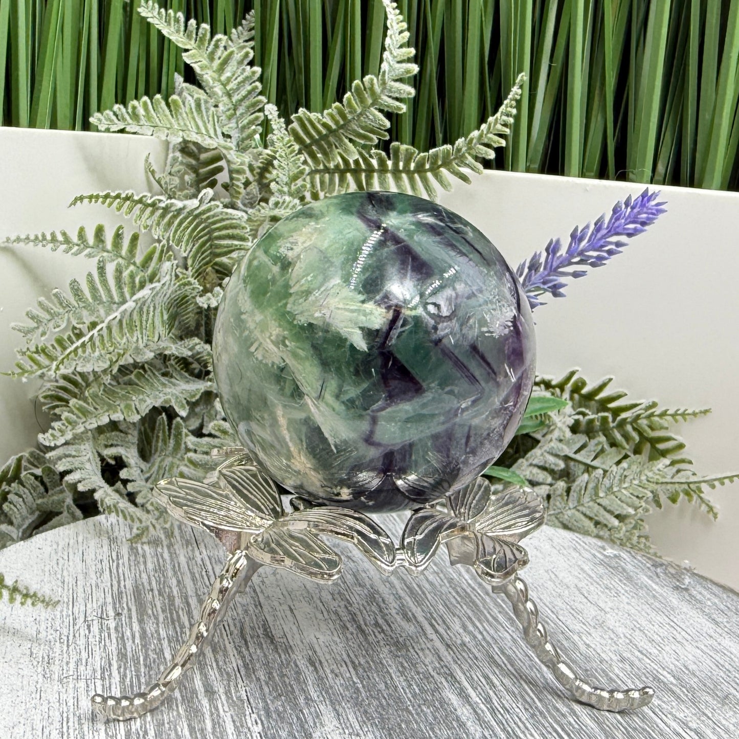 Snowflake Feather Fluorite Sphere Healing Crystal Ball 366g 60mm