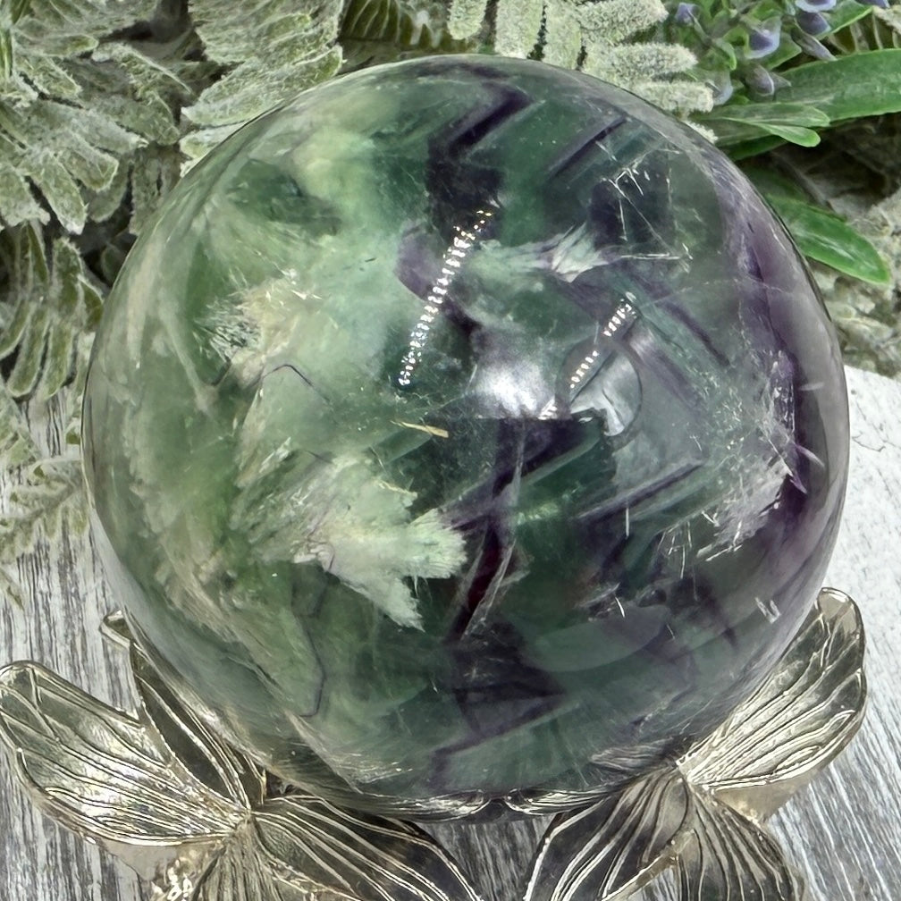 Snowflake Feather Fluorite Sphere Healing Crystal Ball 366g 60mm