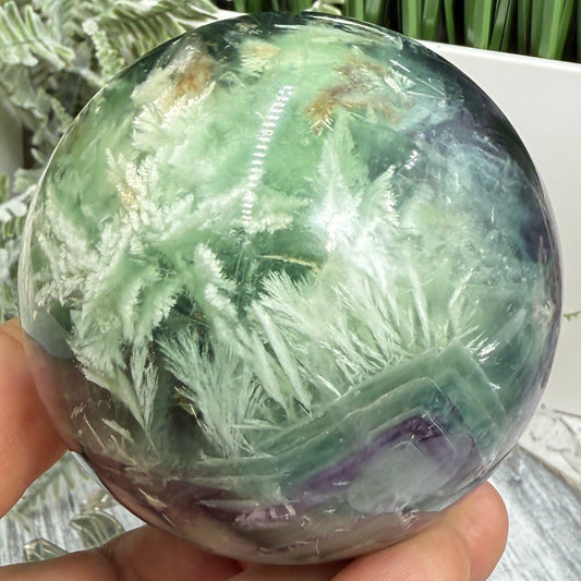 Snowflake Feather Fluorite Sphere Healing Crystal Ball 539g 69mm