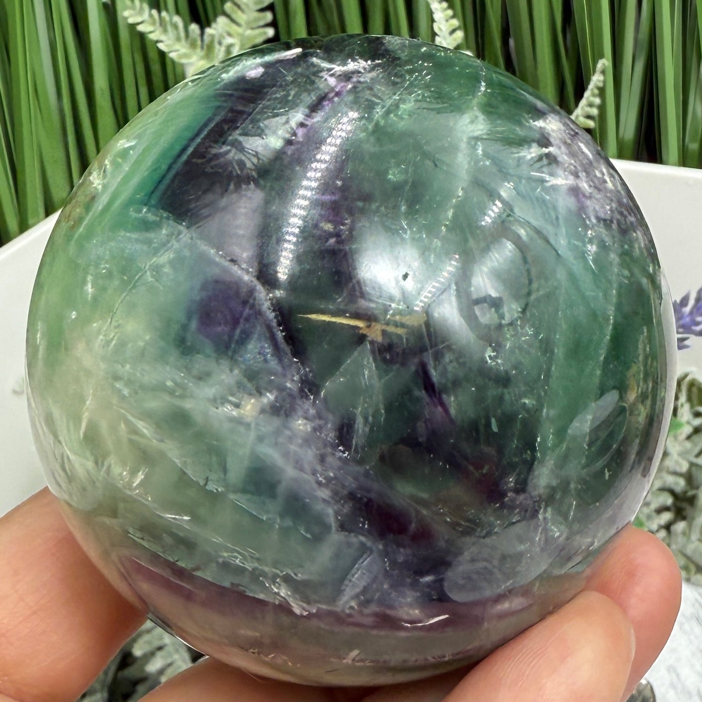 Snowflake Feather Fluorite Sphere Healing Crystal Ball 539g 69mm