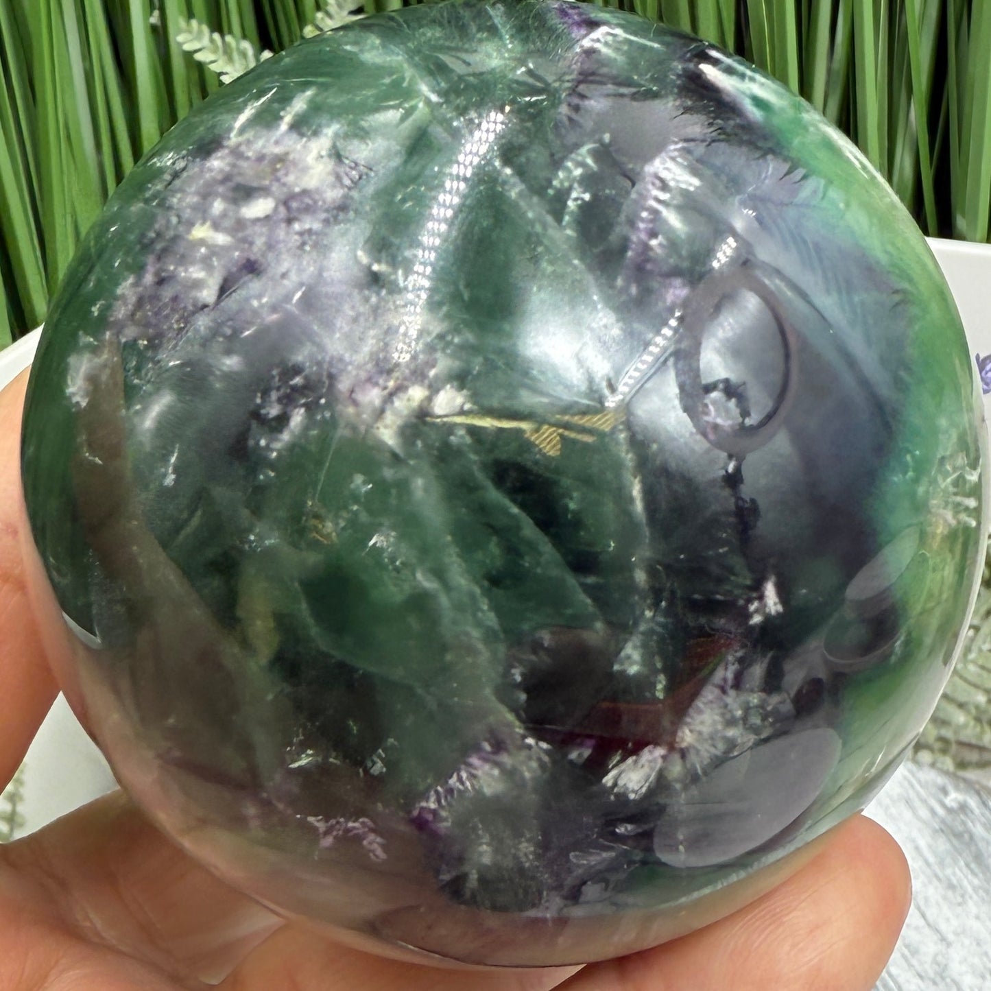 Snowflake Feather Fluorite Sphere Healing Crystal Ball 539g 69mm