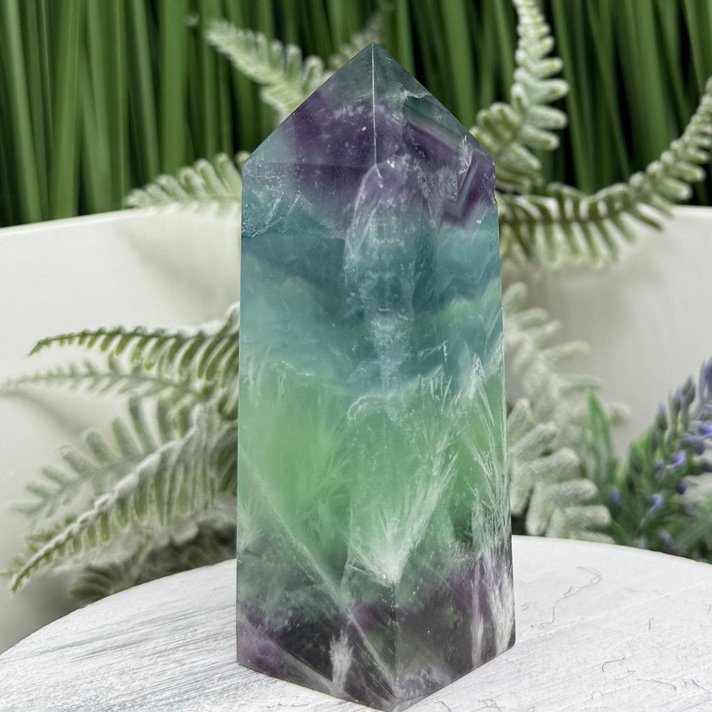 Snowflake Feather Fluorite Tower Healing Crystal Generator 174g 85mm