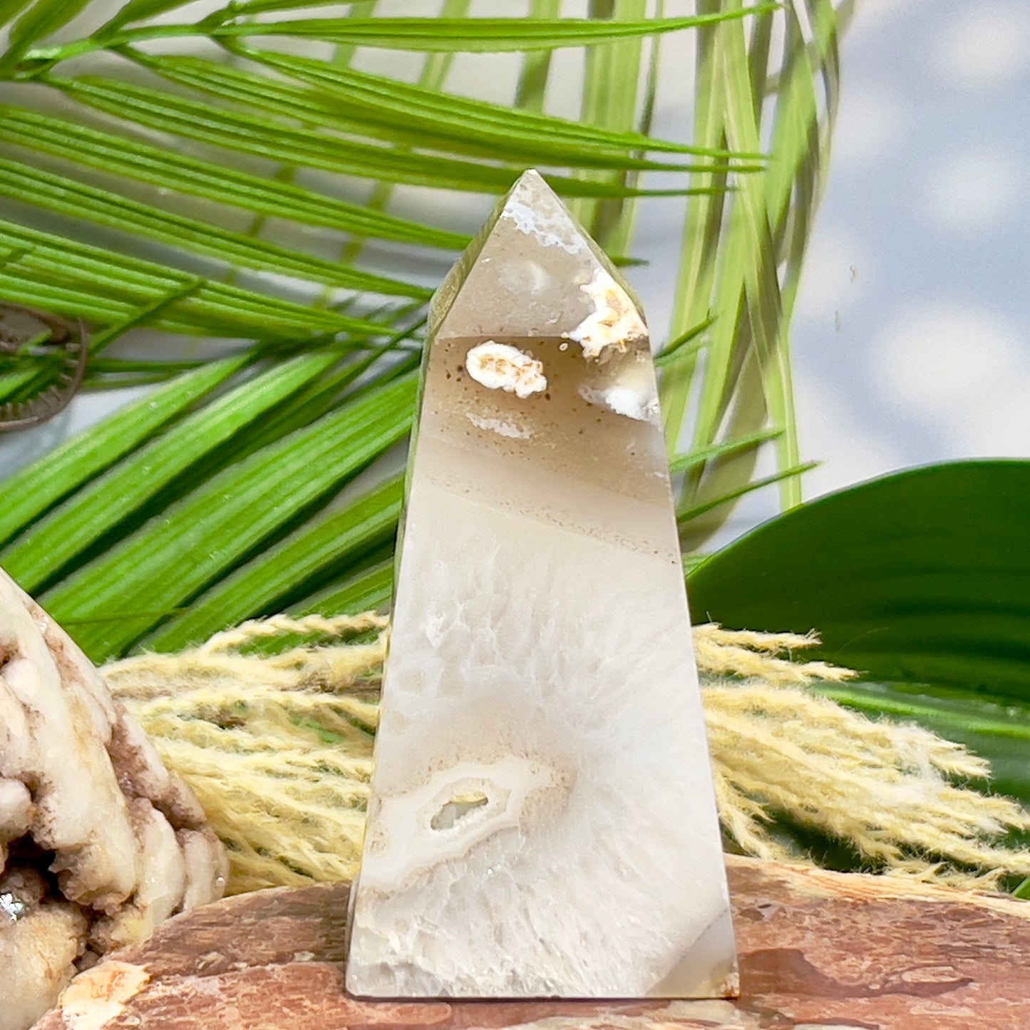 Agate Tower Point Druzy Healing Crystal Generator  188g 98mm