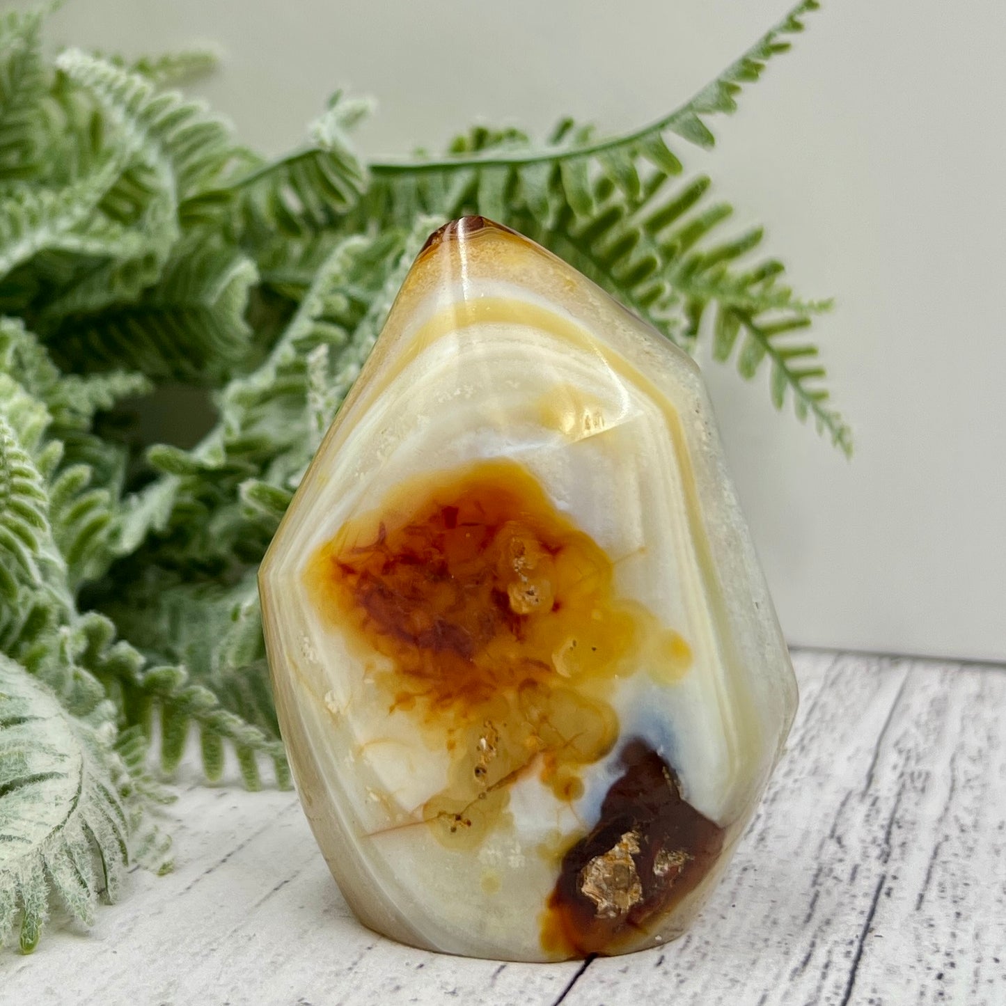 Carnelian Flame Stone of Endurance Motivation Healing Crystal Carving 176g