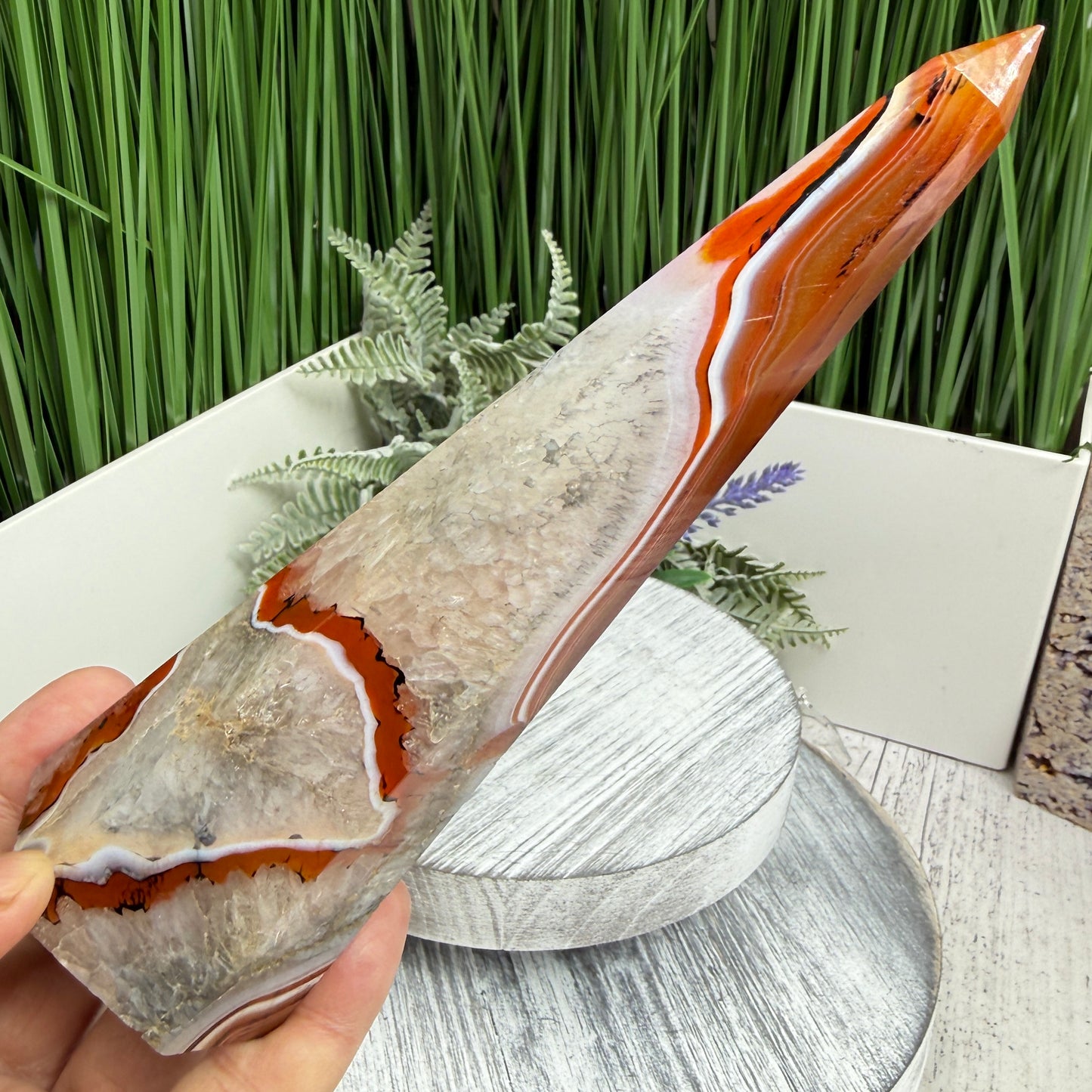 Sardonyx Red Onyx Quartz Tower Healing Crystal Generator 287g 165mm